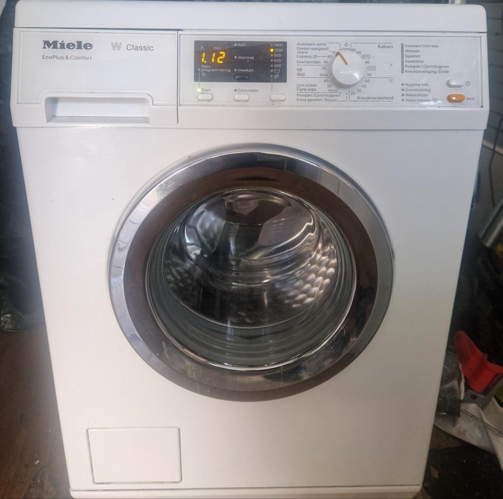 Miele wasmachine W Classic, Ophalen, Gebruikt, 85 tot 90 cm, 1200 tot 1600 toeren