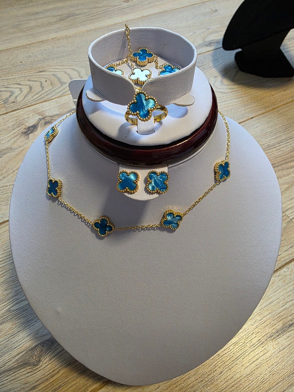 Van Cleef-achtige Sieradensets: Ketting,Oorbellen, Armband,, Ophalen of Verzenden, Z, Z, Z