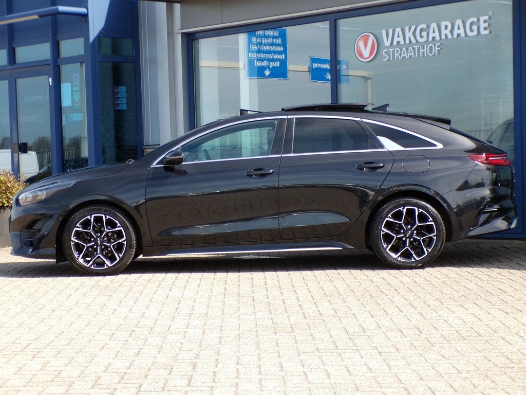 Kia ProCeed 1.0 T-GDi GT-Line, Schuifdak / Full LED / Camera, Voorwielaandrijving, Gebruikt, Met garantie (alle), Zwart
