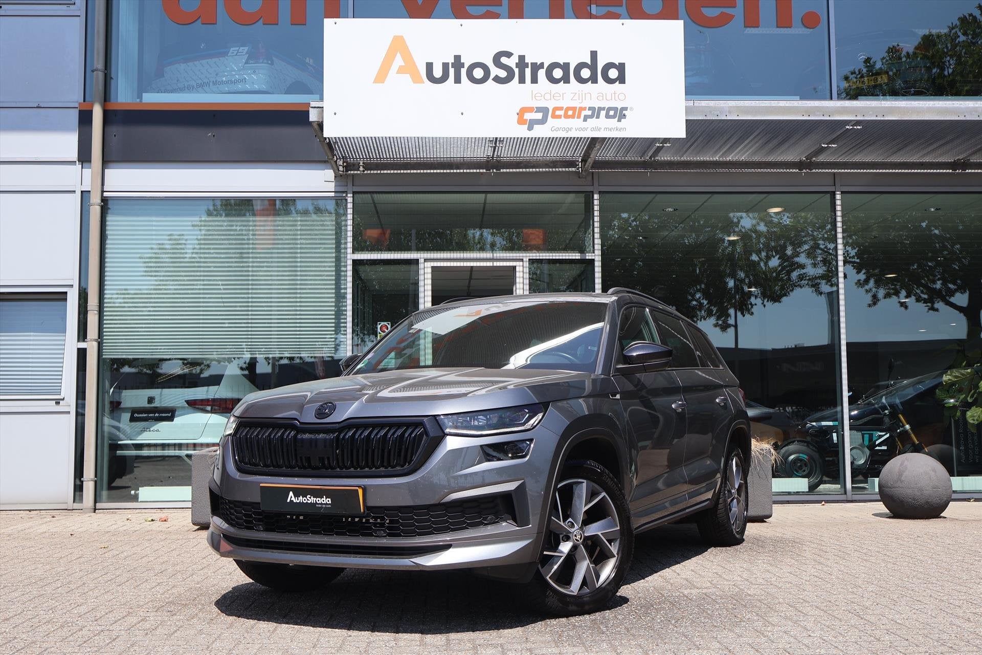 Skoda Kodiaq 1.5 SportLine TSI ACT 150pk | Camera | Trekhaak, 1524 kg, Kodiaq, SUV of Terreinwagen, Zilver of Grijs