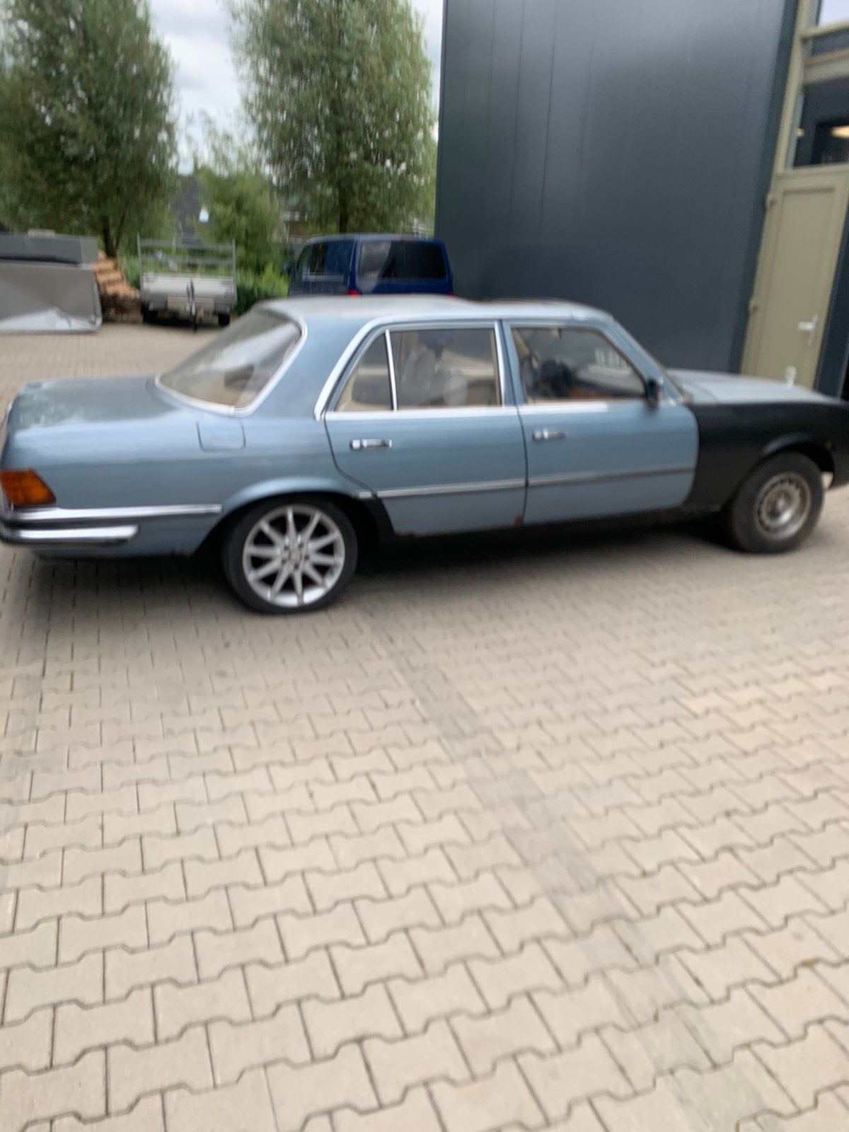 Mercedes-Benz Mercedes 1973 Blauw met werk, Auto's, Mercedes-Benz, Automaat, Achterwielaandrijving, Blauw, 1200 kg