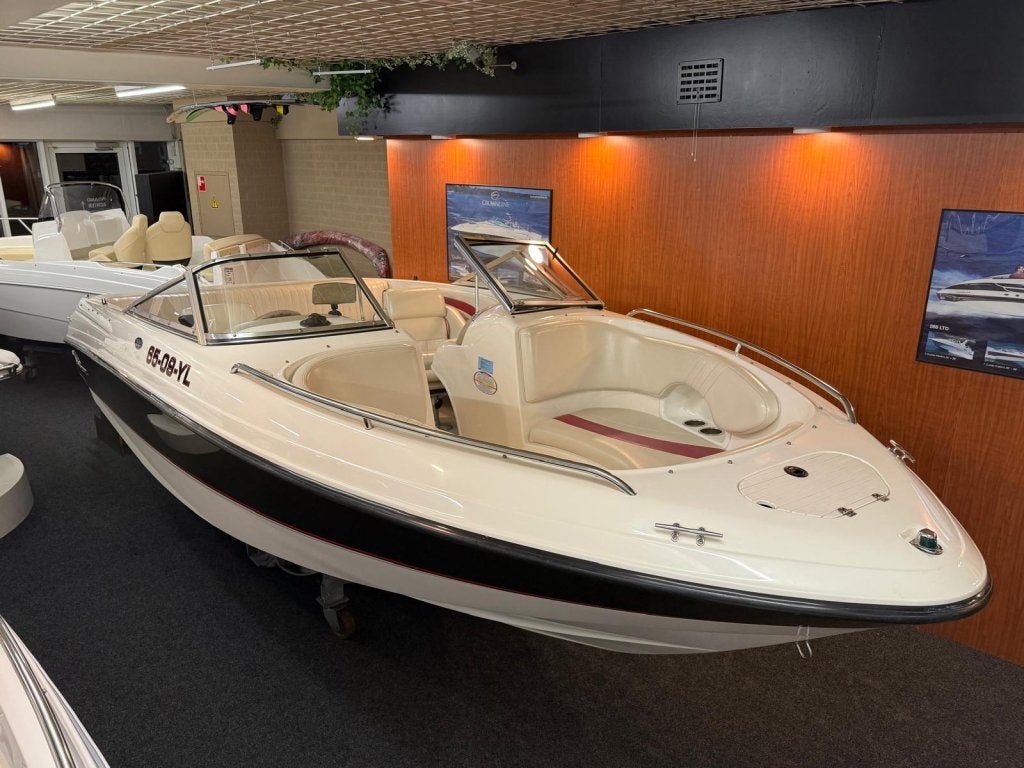 Chaparral 200 SSe Bowrider, Watersport en Boten, Benzine, Overige merken, Gebruikt, 36 cm