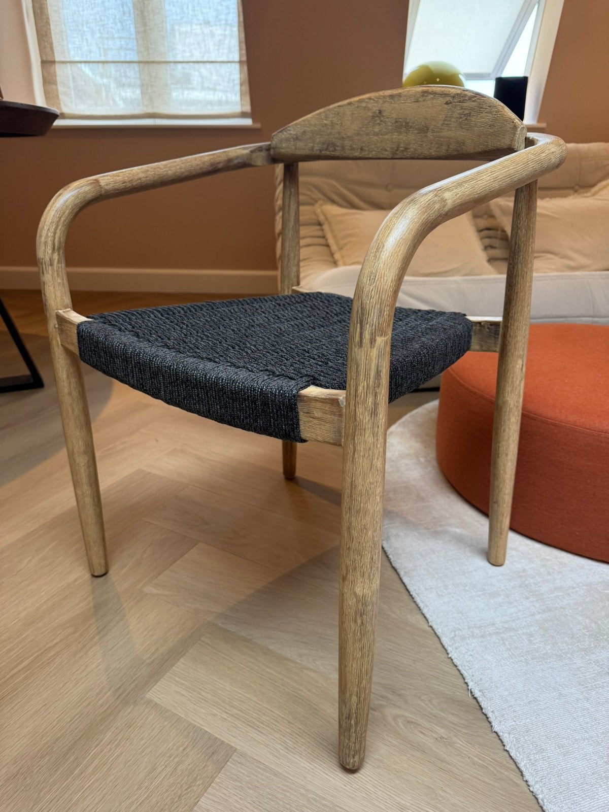 Japandi eetkamerstoel - kave home Nina, Huis en Inrichting, Stoelen, Ophalen, Japandi, Overige kleuren, Zo goed als nieuw