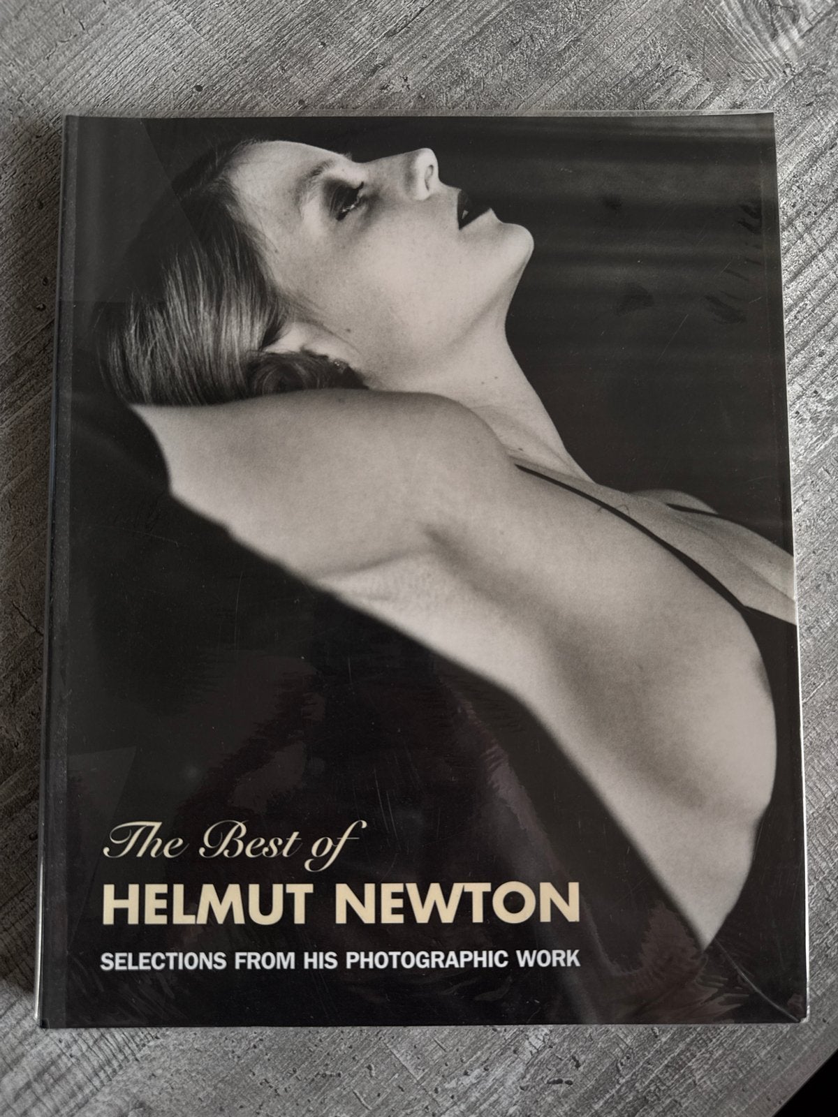 The Best of Helmut Newton - Fotoboek, Ophalen of Verzenden, Zo goed als nieuw, Fotografie algemeen