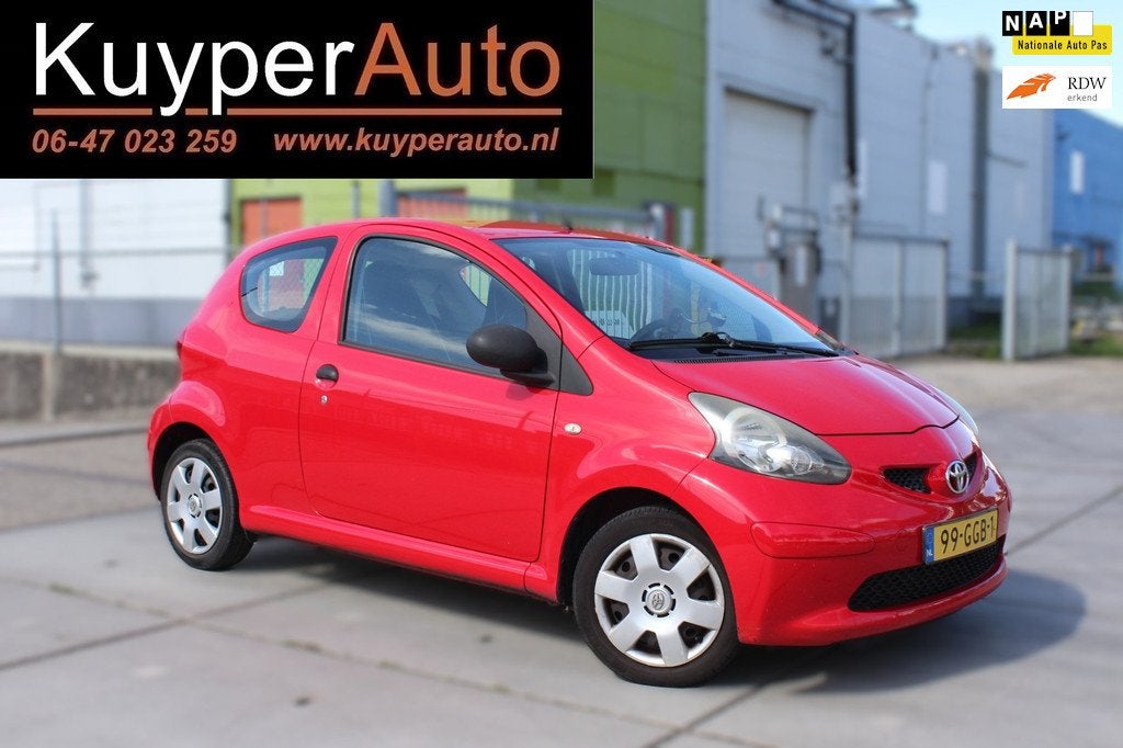 Toyota Aygo 1.0-12V, Voorwielaandrijving, Gebruikt, 4 stoelen, Metallic lak