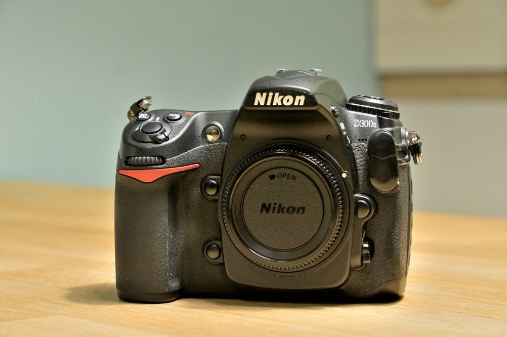 Nikon D300s Spiegelreflexcamera - Zeer Goede Staat, Ingebouwde flitser, Gebruikt, Spiegelreflex, Ophalen of Verzenden