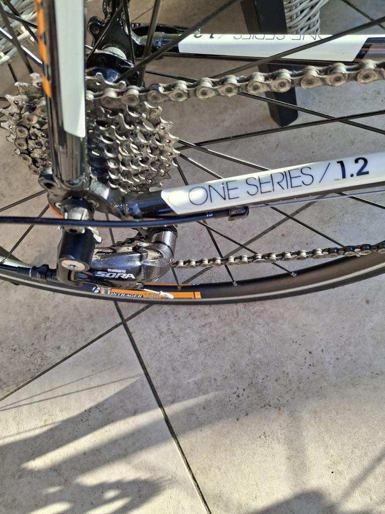 Trek One Series 1.2 racefiets - Shimano Sora - Framemaat 58c, Fietsen en Brommers, Fietsen | Racefietsen, Overige merken, 28 inch