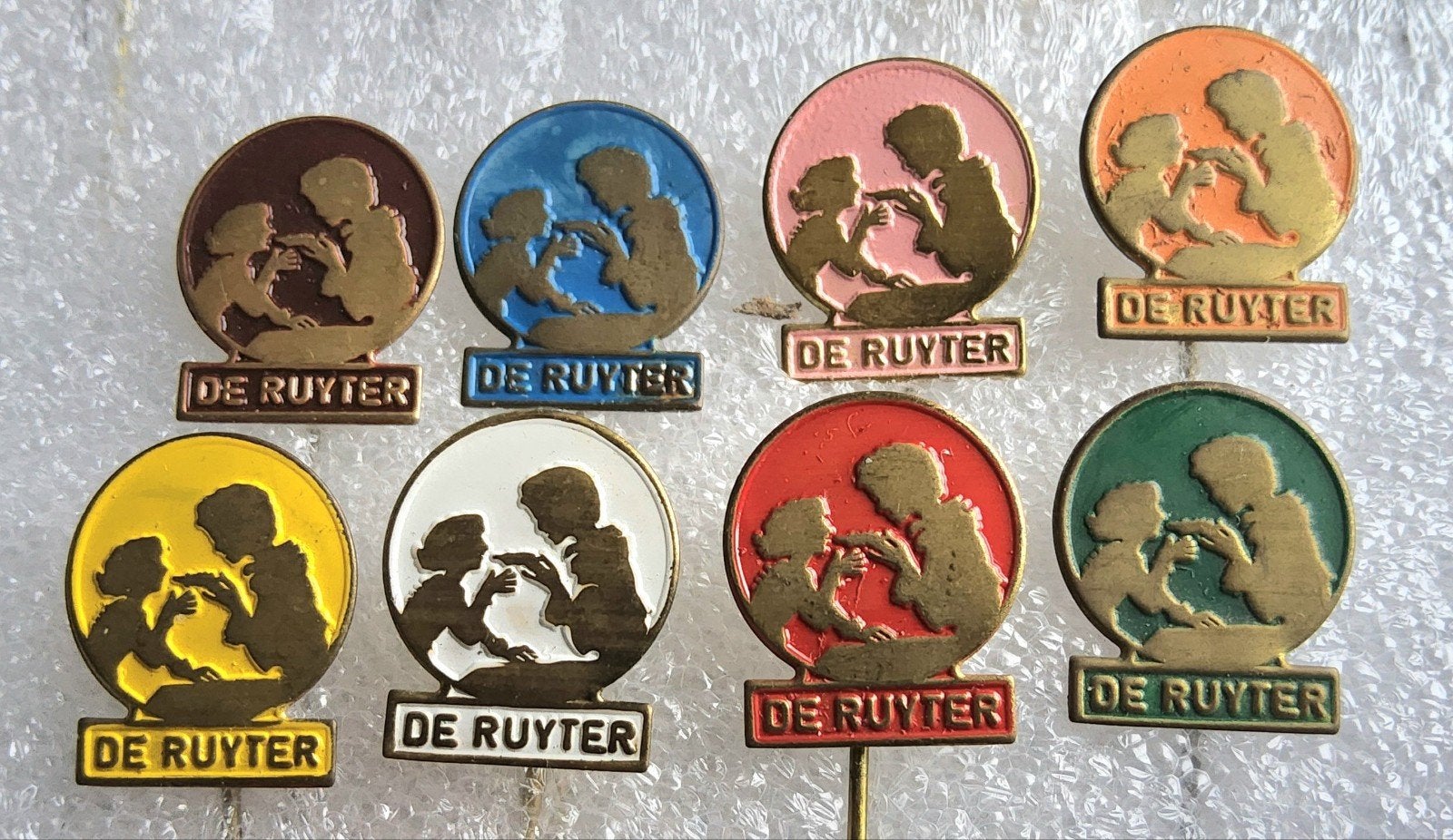 8 Vintage De Ruyter Speldjes, Ophalen of Verzenden, Gebruikt, Overige onderwerpen, Speldje of Pin