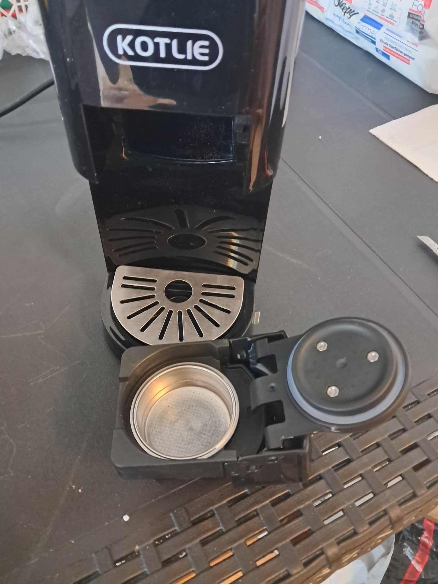 Multi Capsule Koffiezetapparaat – Model AC-513F, Ophalen of Verzenden, Zo goed als nieuw, Zwart