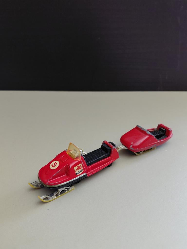 Majorette Moto-neige - Made in France, Ophalen of Verzenden, Gebruikt, Bus of Vrachtwagen