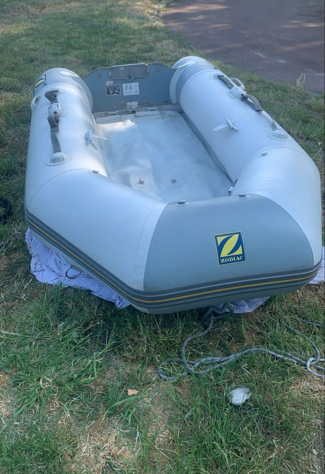 Zodiac rubberboot - opknapper met kleine lekkage, Watersport en Boten, Ophalen of Verzenden, Gebruikt
