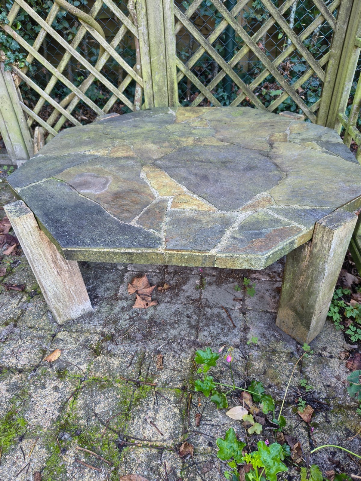 tafel, Ophalen, Rond, 100 tot 150 cm, 100 tot 150 cm