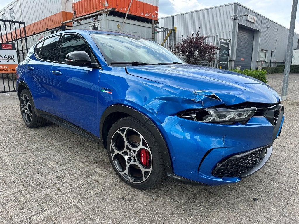 Alfa Romeo Tonale 1.5 Hybrid Veloce, Zwart, Blauw, Leder en Stof, Cruise Control