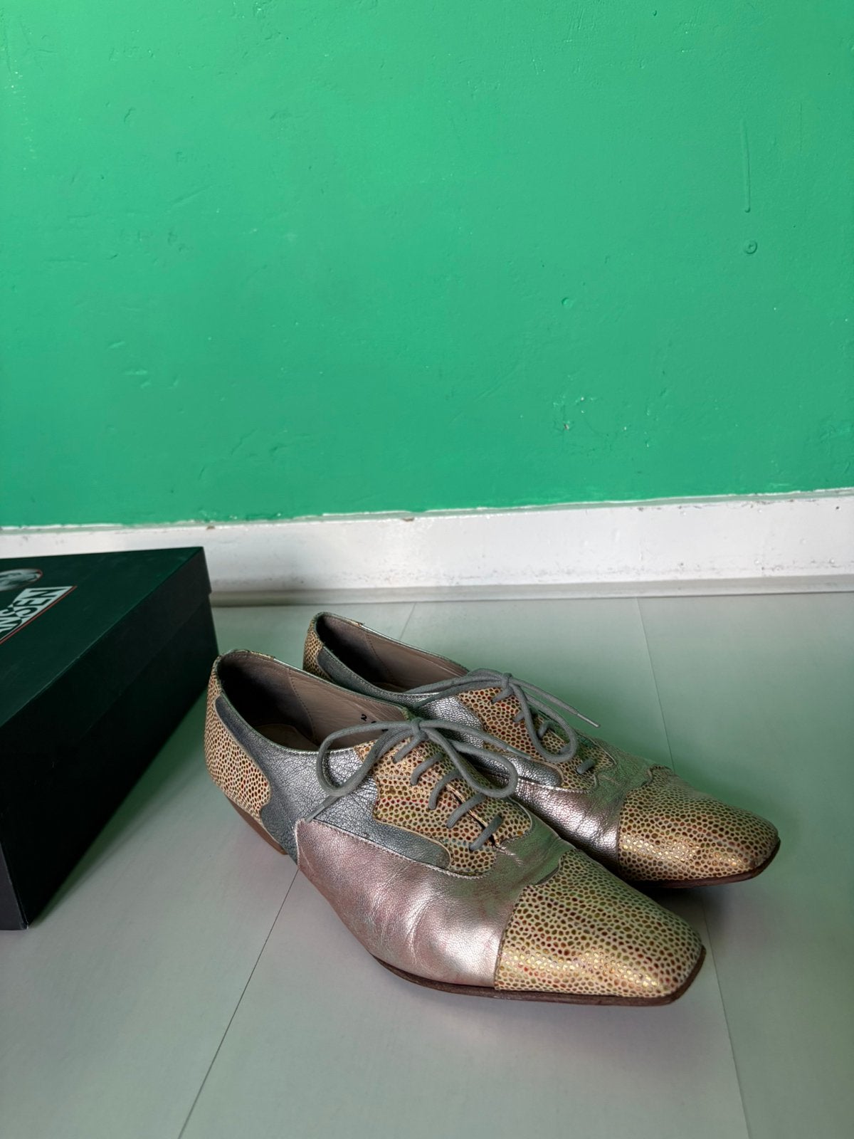 Schitterende Jan Jansen veterschoenen met punt, Kleding | Dames, Schoenen met lage hakken, Overige kleuren, Ophalen of Verzenden