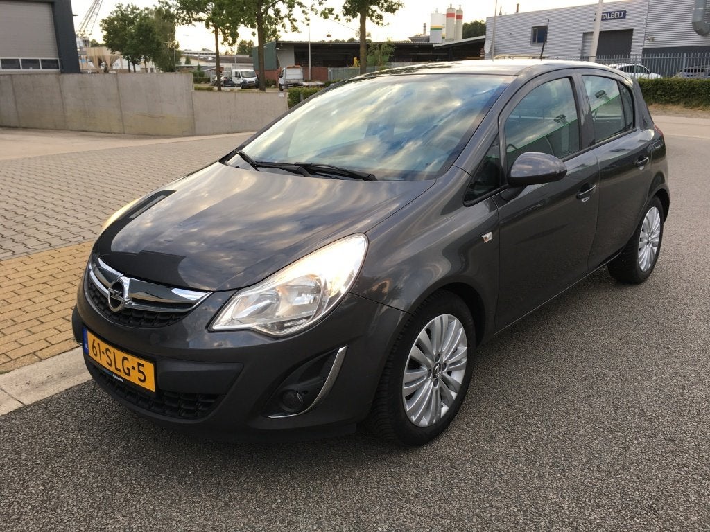 Opel Corsa 1.2-16V Edition Automaat NL auto (bj 2011), Automaat, Euro 5, 86 pk, Gebruikt