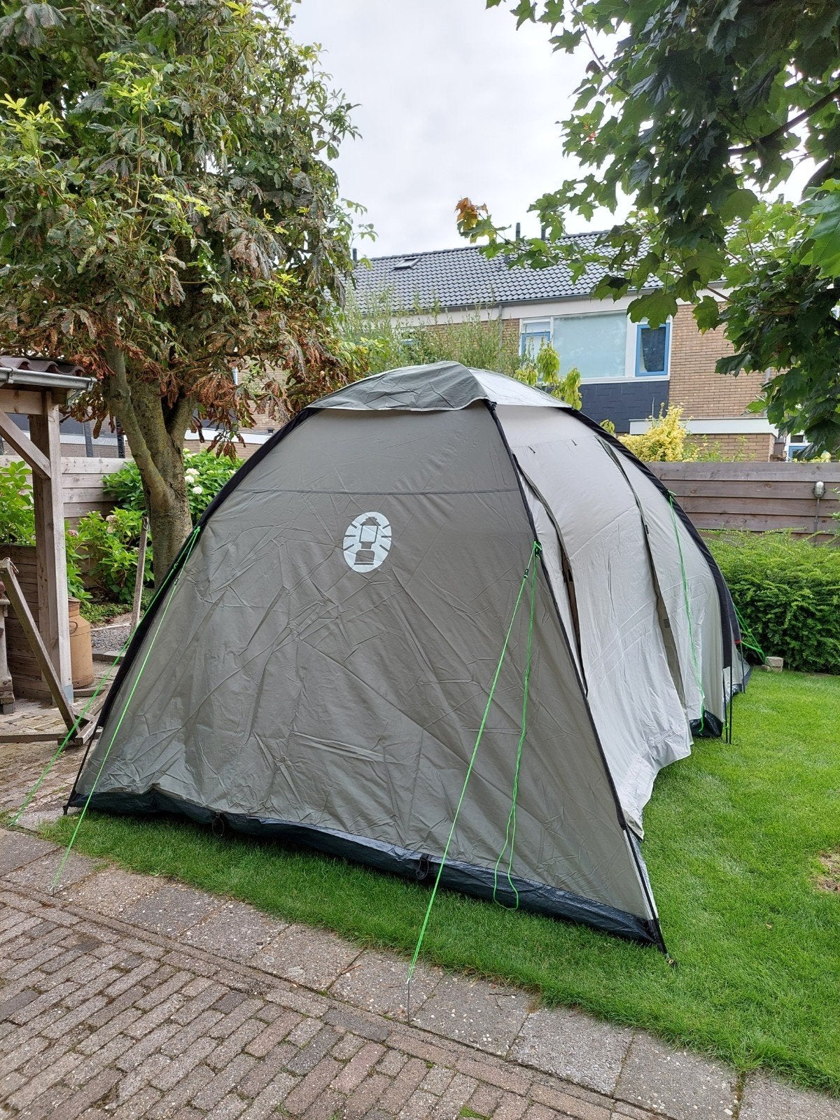 Coleman Waterfall 5 Deluxe tent - Ruim en compleet!, Caravans en Kamperen, Ophalen, Zo goed als nieuw, Tot en met 5