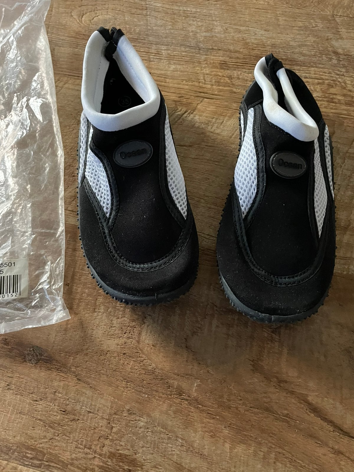 Waterschoenen maat 35, Ophalen of Verzenden, Zo goed als nieuw, Kind