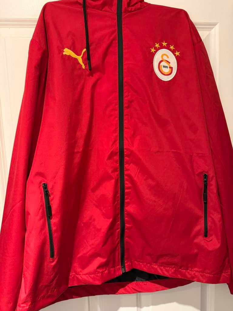 Galatasaray Regenjas Maat XL NIEUW, Maat XL, Ophalen of Verzenden, Nieuw, Shirt