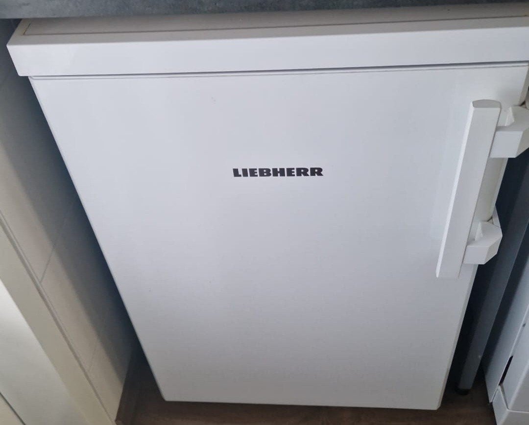Liebherr koelkast, Witgoed en Apparatuur, Koelkasten en IJskasten, Ophalen, Zo goed als nieuw, Zonder vriesvak