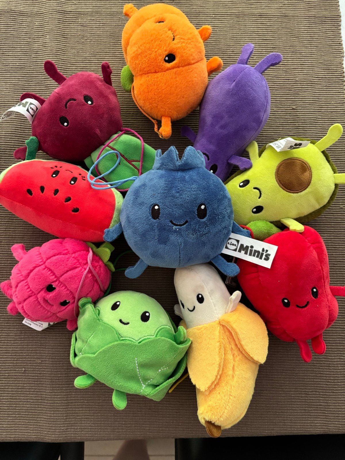 Lidl Mini's Knuffels - Complete Set van 10 Groenten en Fruit, Lidl, Overige karakters, Overige typen, Ophalen of Verzenden