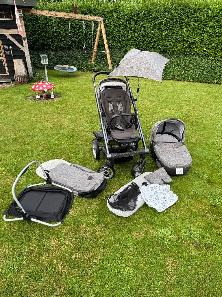 Mutsy EVO Farmer kinderwagen wandelwagen, Kinderen en Baby's, Ophalen, Gebruikt, Verstelbare duwstang, Combiwagen
