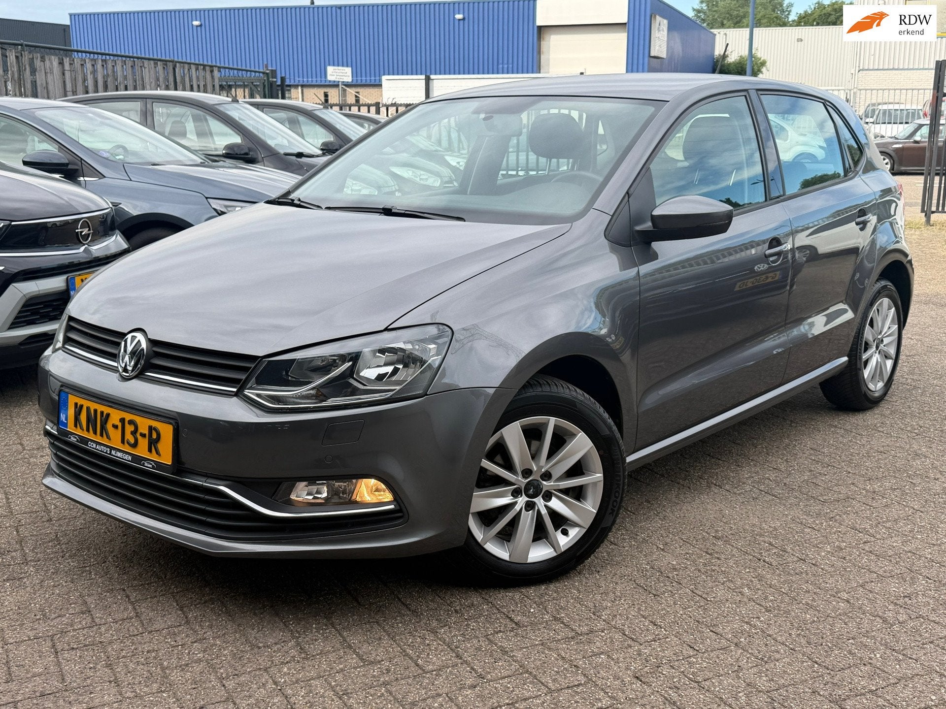 Volkswagen POLO 1.2 TSI Comf. DSG Stoelverw. PDC, Auto's, Gebruikt, Euro 6, 4 cilinders, 1039 kg