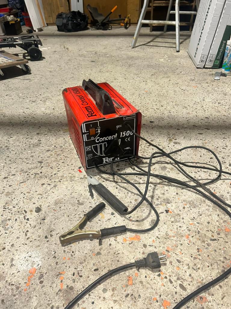 Ferm Concept 1500 Elektrode Lasapparaat - Compact & Handig, Doe-het-zelf en Verbouw, Gereedschap | Lasapparaten, Gebruikt, Elektroden