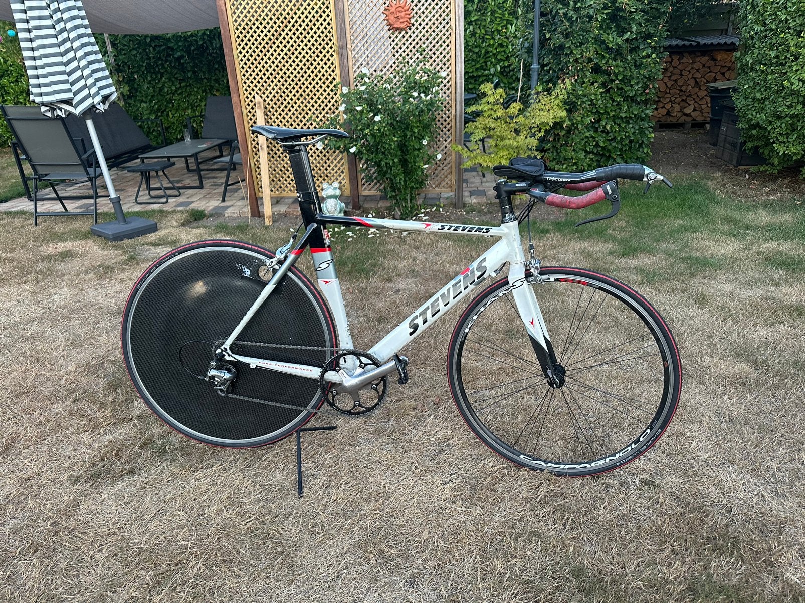 Stevens time trial met dicht achterwiel, Gebruikt, 10 tot 15 versnellingen, Velgrem, Aluminium
