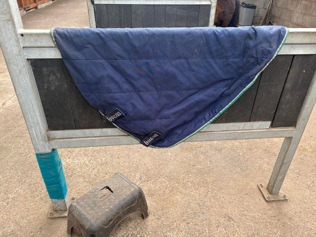 Bucas hals 100 gram, Dieren en Toebehoren, Paarden en Pony's | Dekens en Dekjes, Ophalen, Zo goed als nieuw