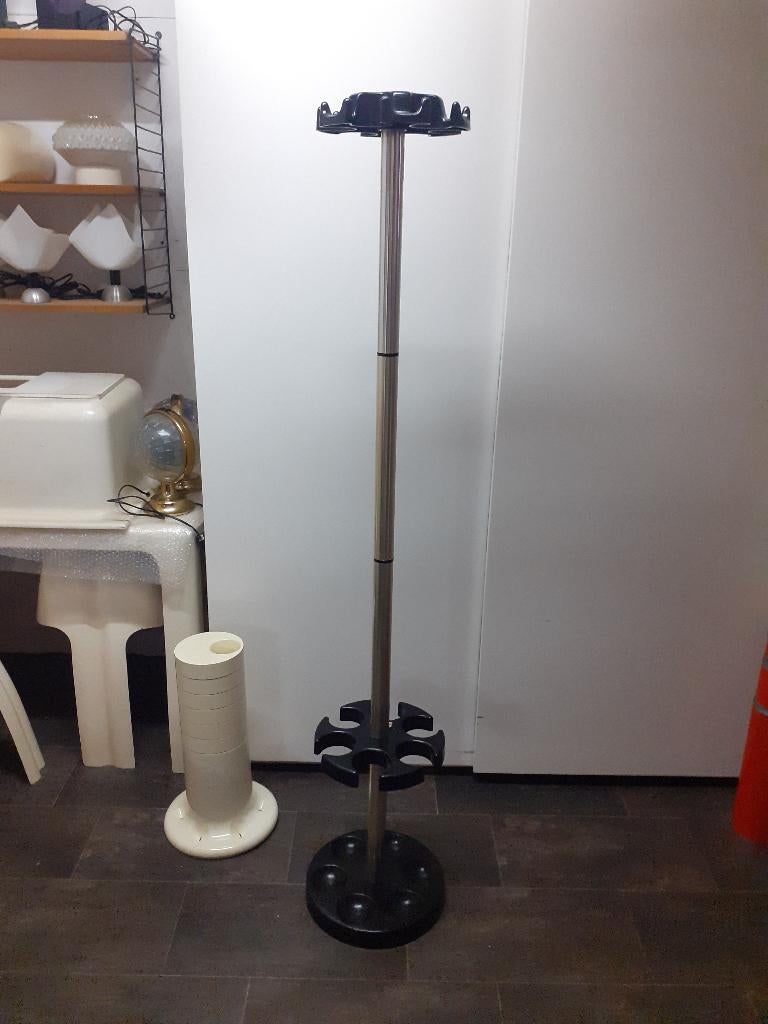 jaren 70 design Italy kapstok kunststof metaal retro vintage, Kunststof, Gebruikt, ?, Staande kapstok