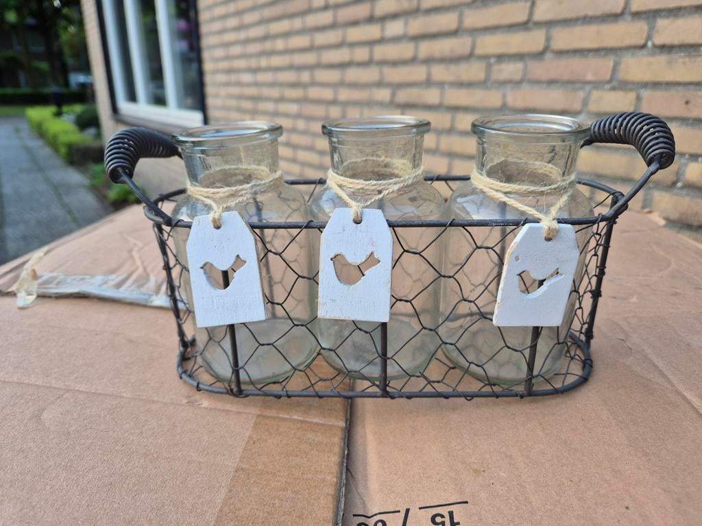 Decoratieve flessen in draadmand met vogeltjes, Huis en Inrichting, Gebruikt, Meerkleurig, Ophalen of Verzenden, Landelijk
