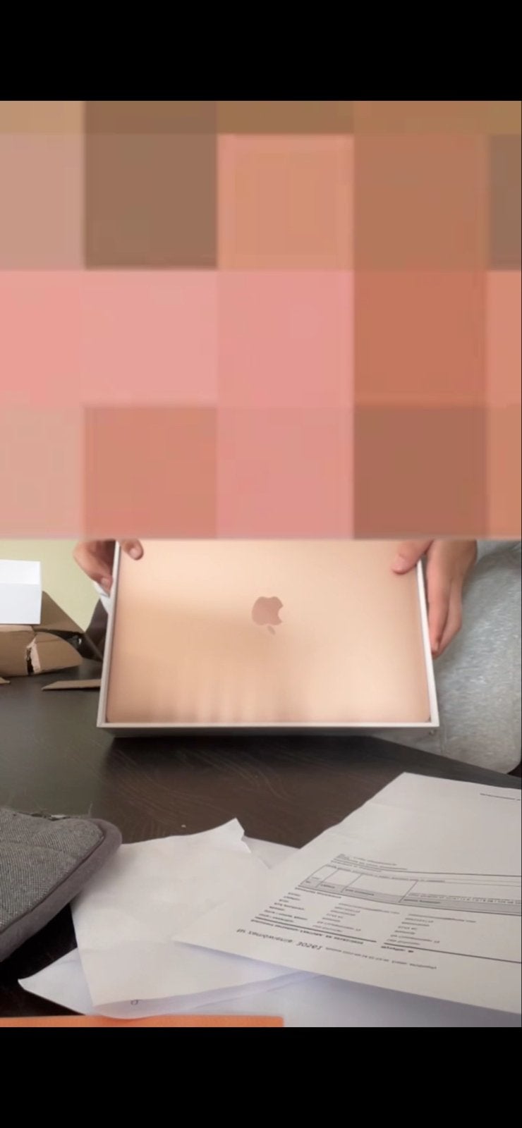 Foto 10 van Apple MacBook Air 2019 | 13.3" | i5 | 8GB | 256GB SSD | Rosé