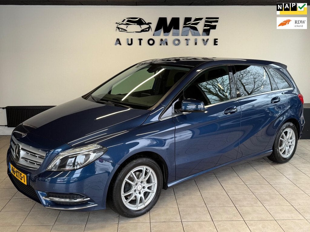 Mercedes-Benz B-klasse 180 Ambition 2012 Airco/Navi/LMV/NAP!, Auto's, Voorwielaandrijving, Euro 5, Gebruikt, 1295 kg