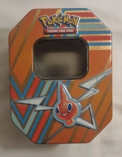 Pokemon - 100 kaarten met gratis lege Rotom V Tin, Ophalen of Verzenden, Zo goed als nieuw, Meerdere kaarten, Foil