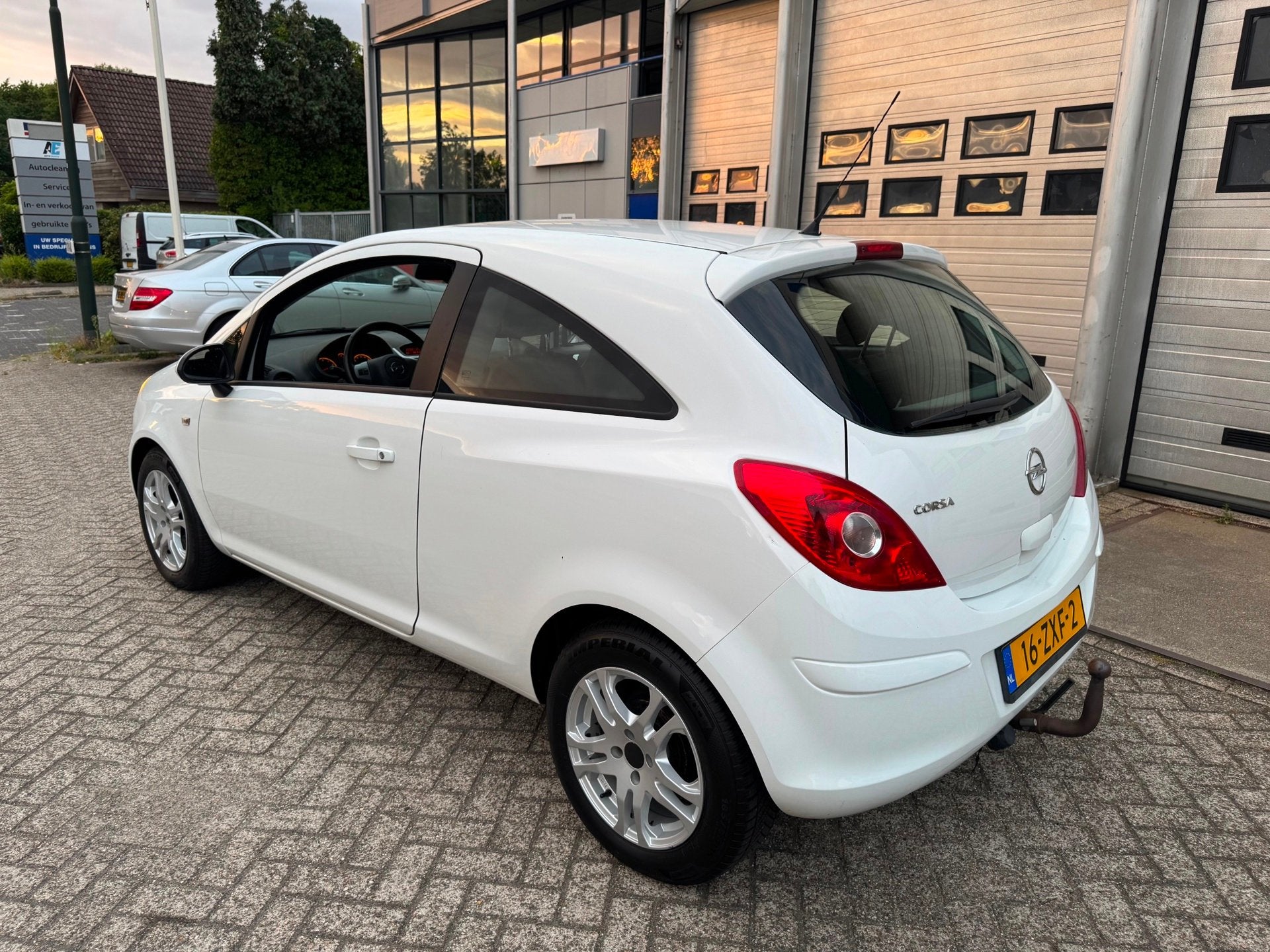 Opel Corsa 1.2 EcoFlex Anniversay Edition LPG Airco,Trekhaak, Auto's, Voorwielaandrijving, Euro 5, 4 cilinders, 1229 cc