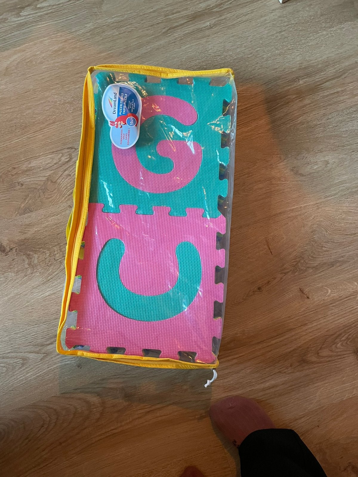 Dreamlands foramide vrije foampuzzel 18 stuks amper gebruikt, Ophalen of Verzenden, Zo goed als nieuw