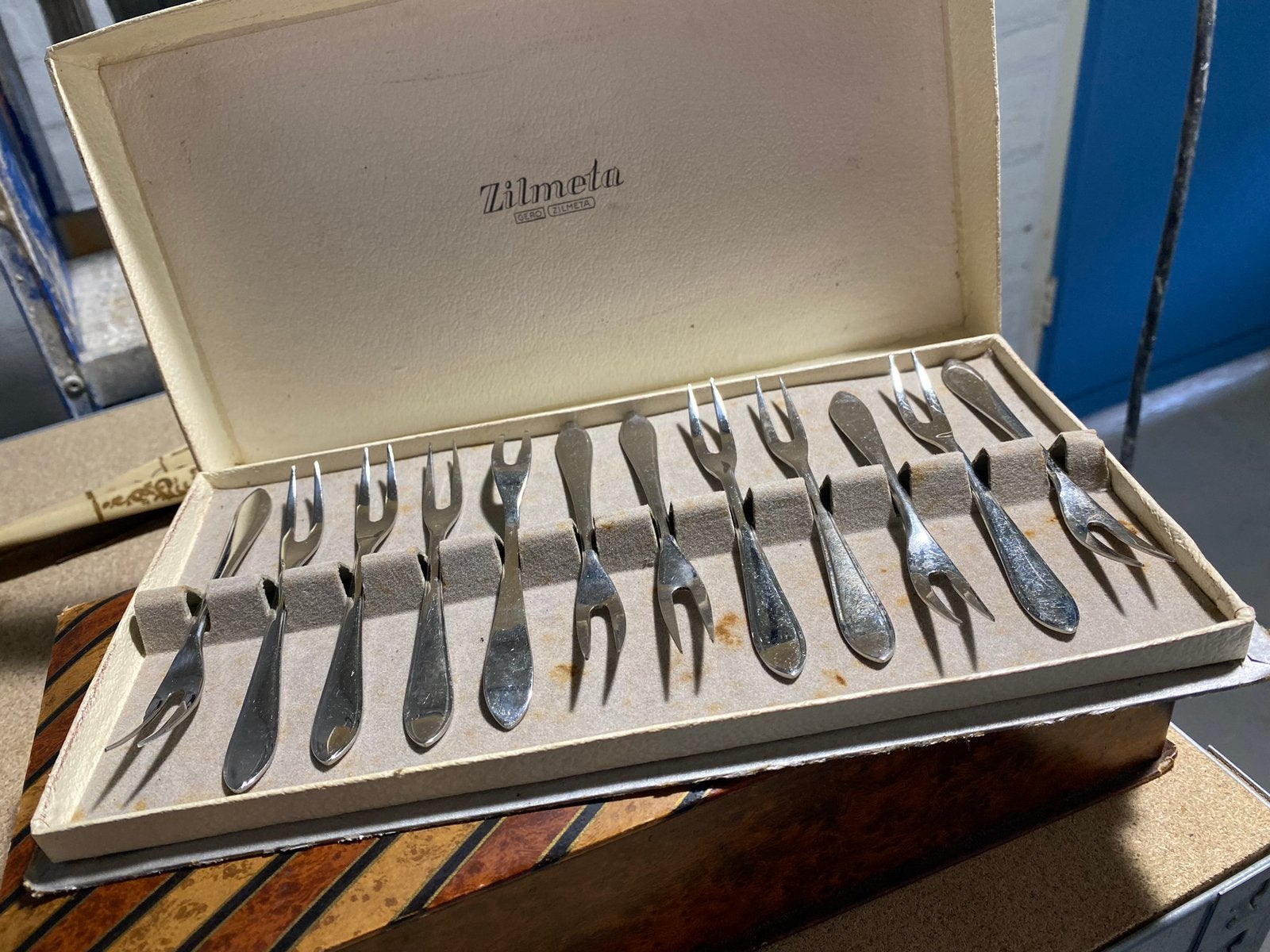 12 vorkjes Zilmeta, Antiek en Kunst, Ophalen of Verzenden