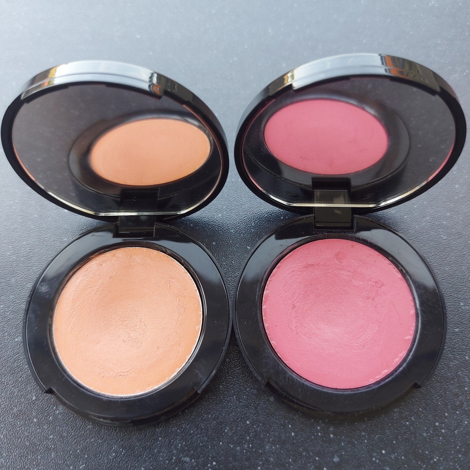 Bobbi Brown Pot Rouge voor Lippen en Wangen - 2 kleuren, Wangen, Ophalen of Verzenden, Zo goed als nieuw, Make-up