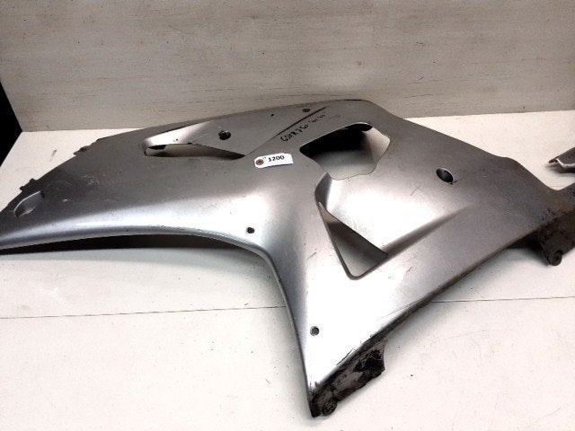GSXR750 2001 - 2003 Suzuki Kuipdeel D1-56151