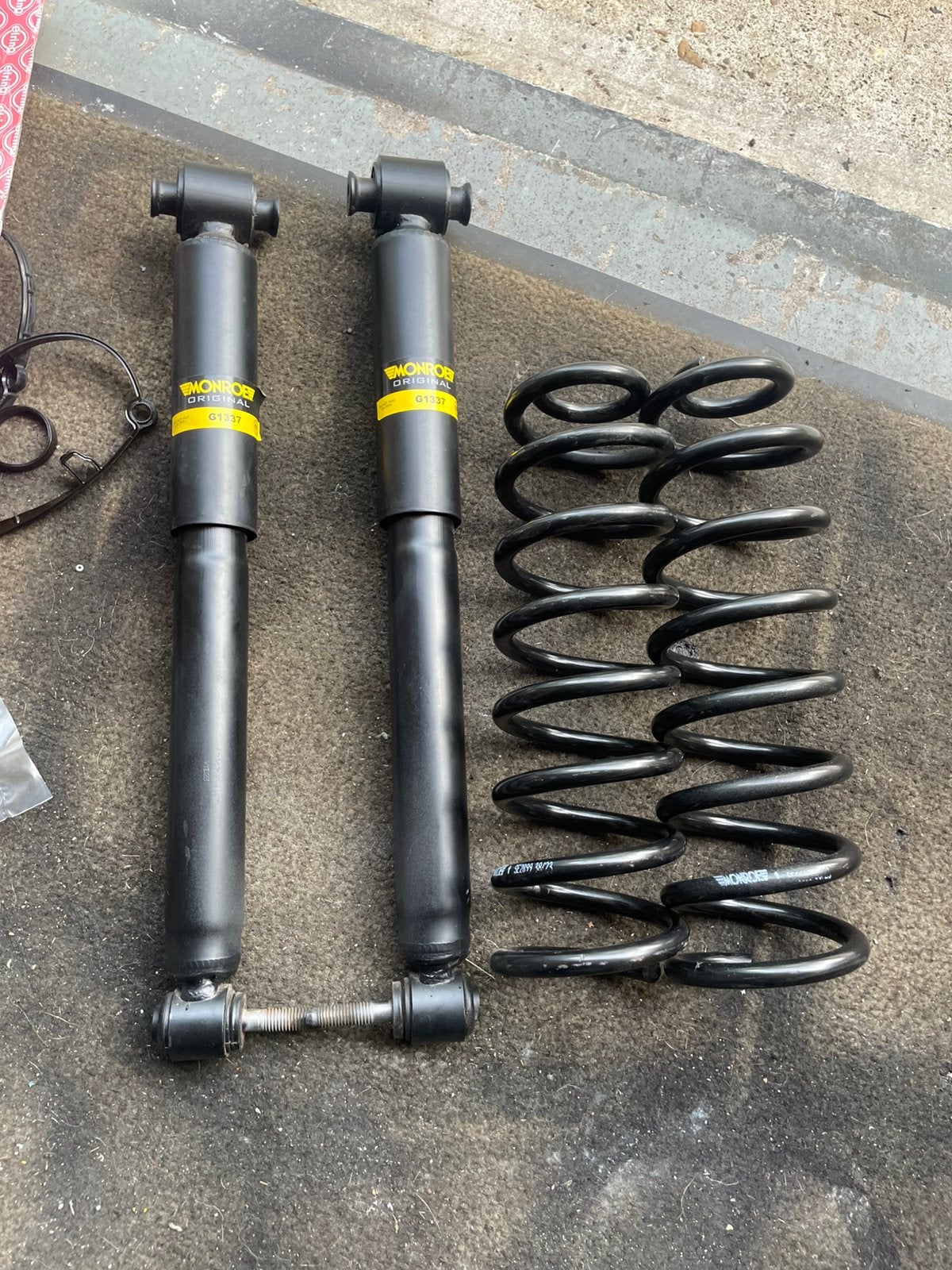 Monroe Schokbrekers en veren Renault Scenic 2 (2003-2009), Auto-onderdelen, Ophalen of Verzenden, Gebruikt, Renault