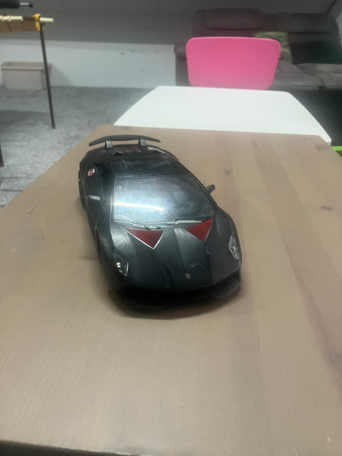 Een Lamborghini, Ophalen, Zo goed als nieuw, Auto