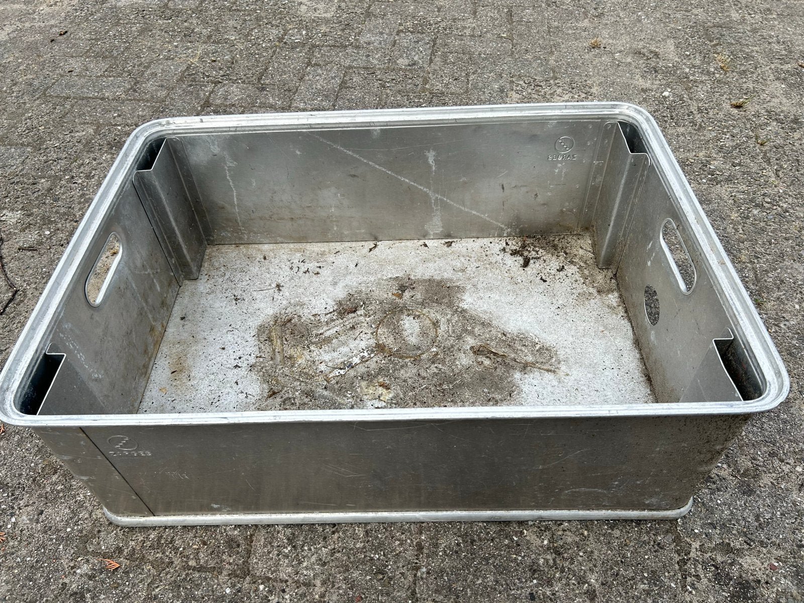 Zarges Aluminium Krat/Bak - Robuust en Veelzijdig, Ophalen, Gebruikt, 40 tot 60 cm, 50 tot 75 cm