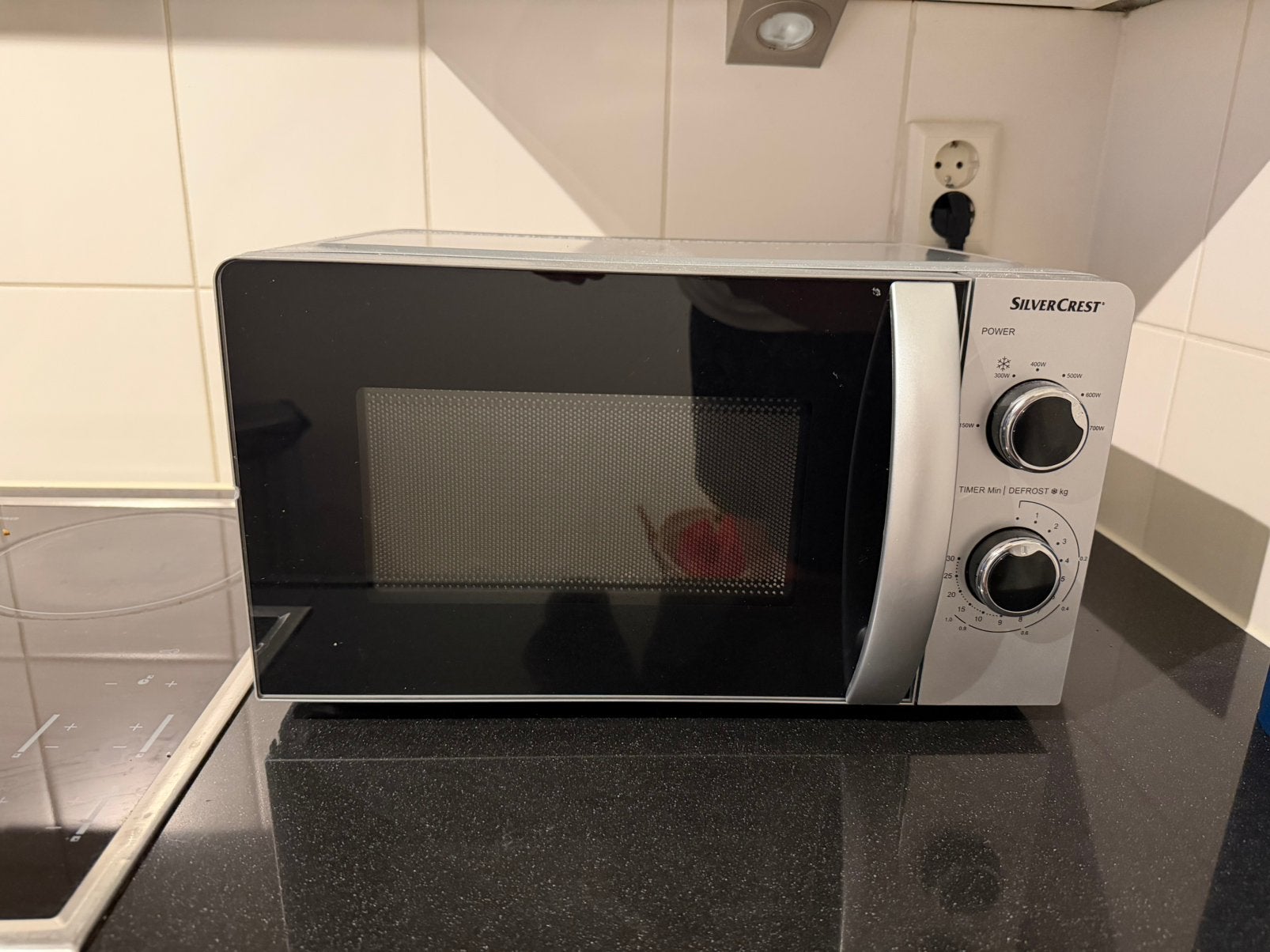 Silvercrest magnetron - 700W - ZGAN!, Ophalen of Verzenden, Zo goed als nieuw