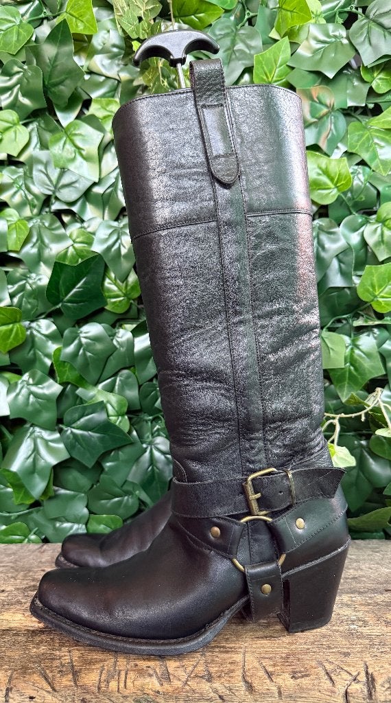 Bijna Nieuwe hoge laarzen van Sendra maat 38