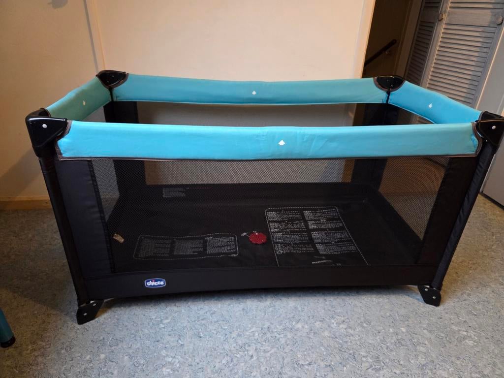 Chicco campingbedje - Reisbedje - Turquoise, Kinderen en Baby's, Ophalen of Verzenden, Gebruikt, Rechthoekig