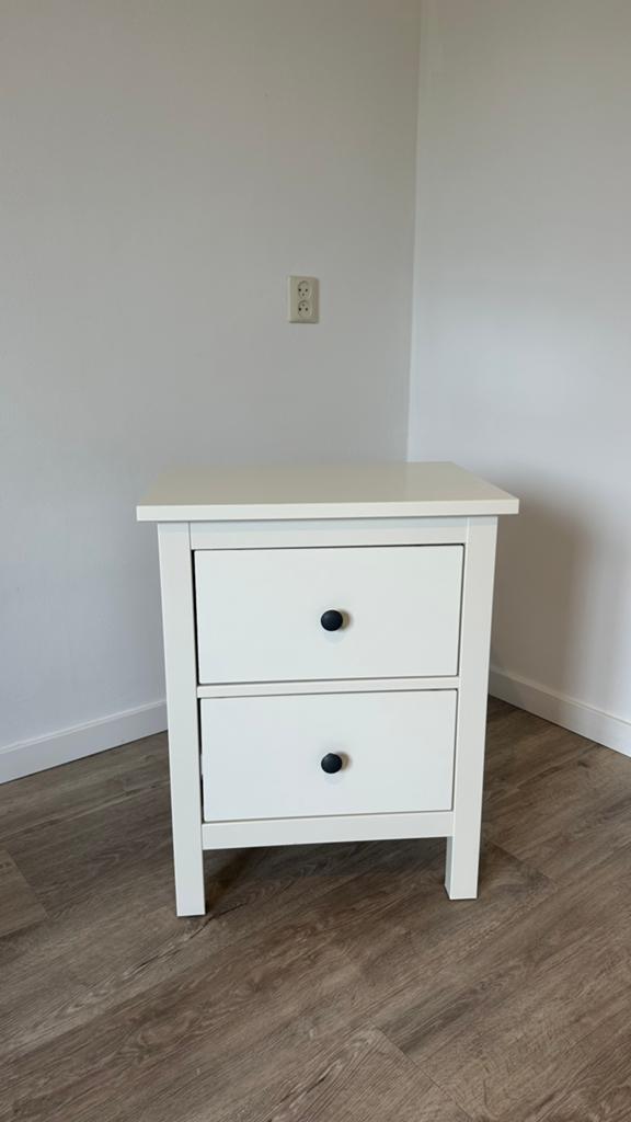 Ikea nachtkastje, Ophalen, Minder dan 45 cm, 55 tot 70 cm