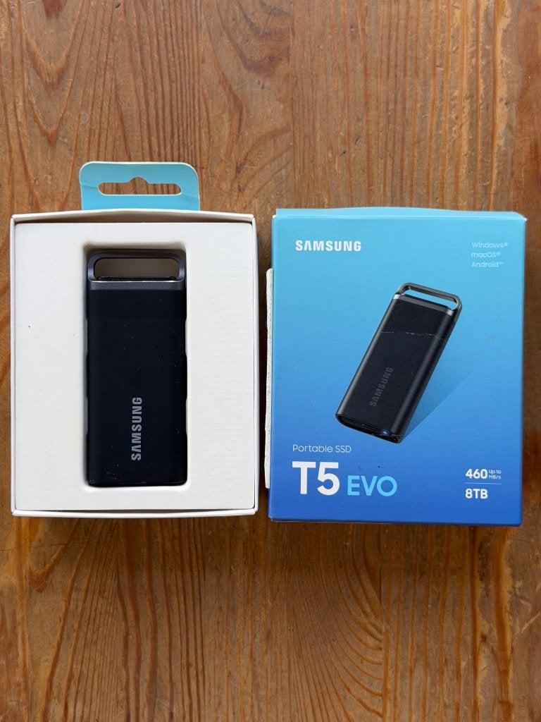 Samsung Portable SSD T5 EVO 8TB, nog garantie, Computers en Software, Thunderbolt, SSD, 8TB, Ophalen of Verzenden