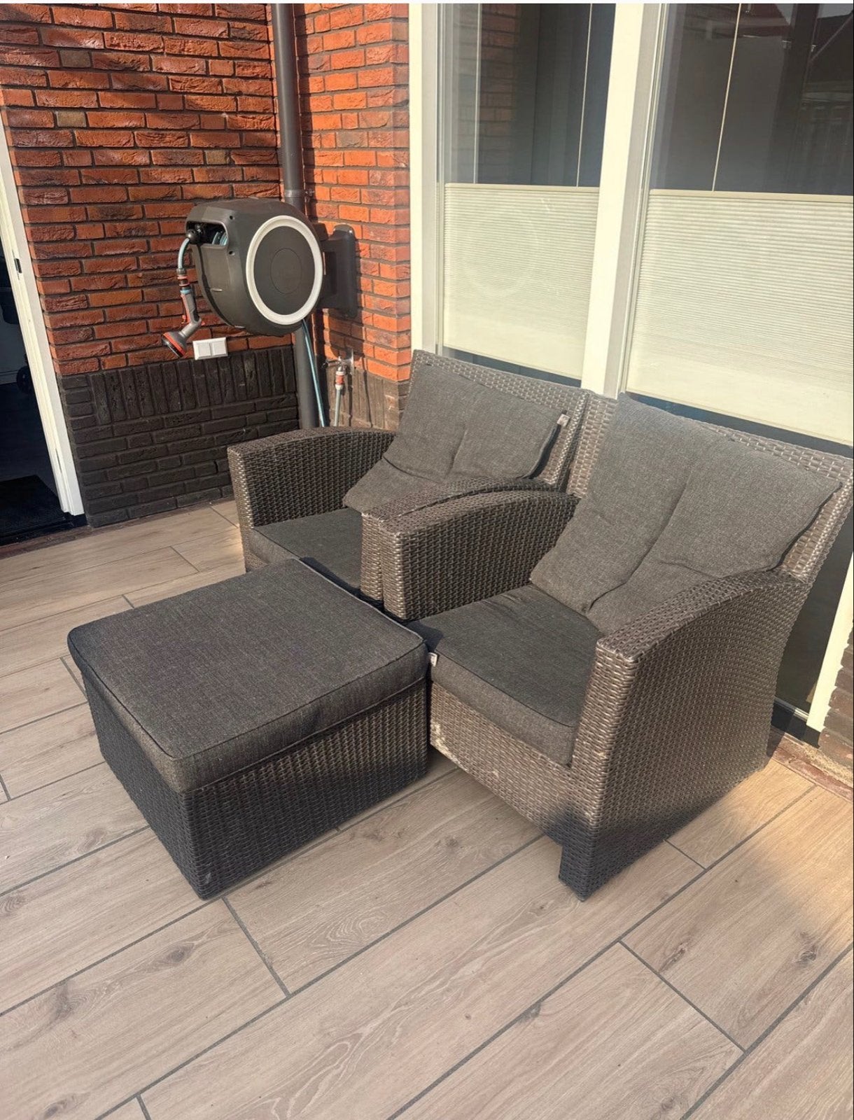 Loungeset met hocker - gebruikt, Zo goed als nieuw, Loungeset, Wicker, Bank