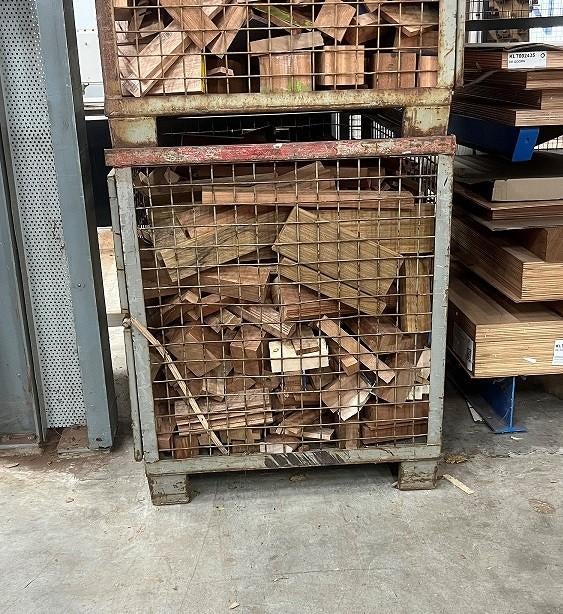 Restanten hardhout - voor open haard of kachel - haardhout, Minder dan 3 m³, Ophalen, Overige houtsoorten, Blokken