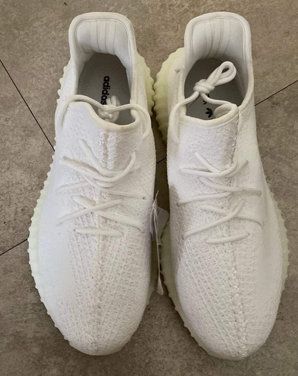 Witte sport schoenen, Sport en Fitness, Basketbal, Ophalen of Verzenden, Zo goed als nieuw, Schoenen